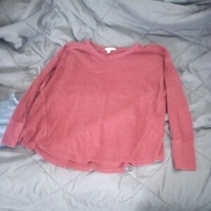 Terra & Sky V-Neck Tee,- Deep Rose Color